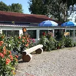 Paradis Des Dombes Campsite Sandrans